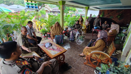 SATPOL PP DAN DAMKAR BONE BOLANGO OPERASI PENEGAKKAN HEWAN LEPAS