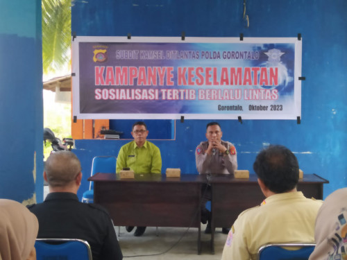 KAMPANYE KESELAMATAN SOSIALISASI TERTIB BERLALU LINTAS OLEH SUBDIT KAMSEL DITLANTAS POLDA GORONTALO